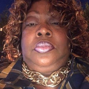 Meet your Posher, Tracey